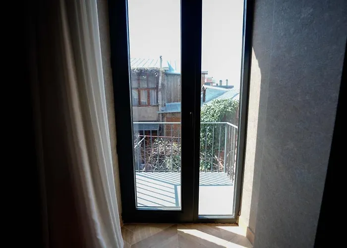 Anbani Apartments - City Center